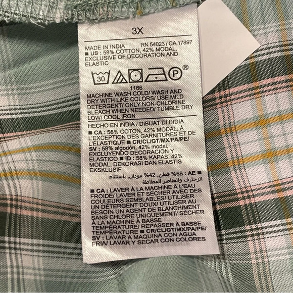 OLD NAVY Striped Smocked Pajama Cami Swing Top in Big Blue Plaid - Picture 7 of 8